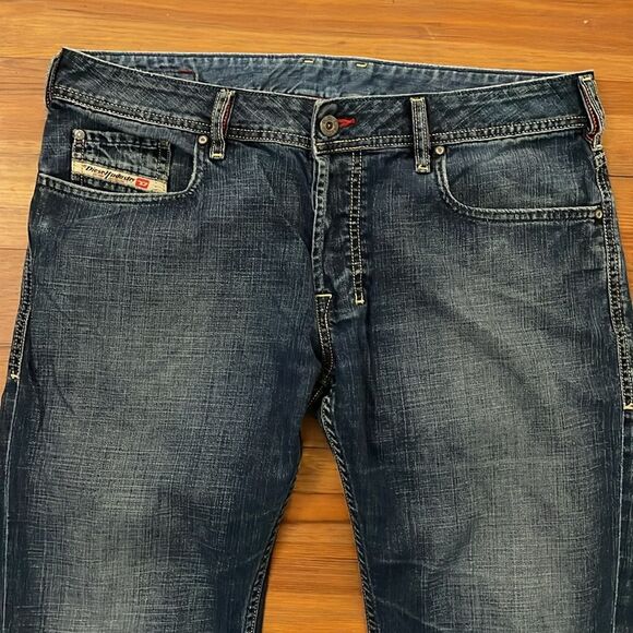 Diesel Zathan 693 Jeans Mens Size 33 Made in Italy Blue Bootcut Button Fly 2004 - Picture 12 of 13